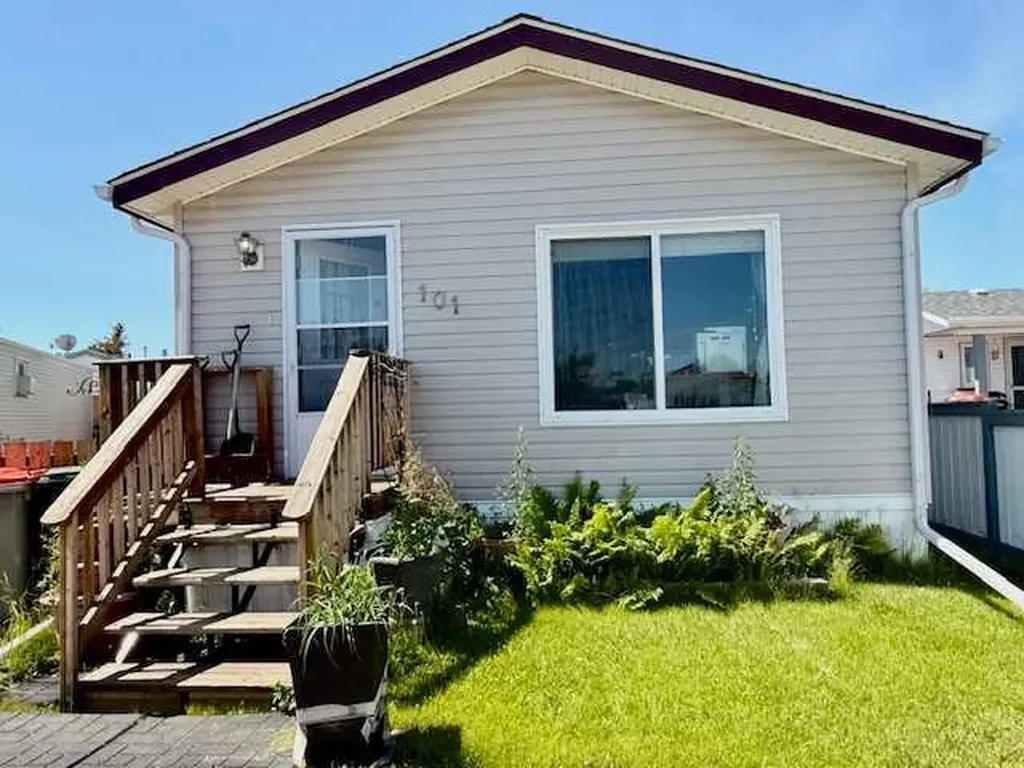 4819 51 Avenue Millet AB T0C 1Z0