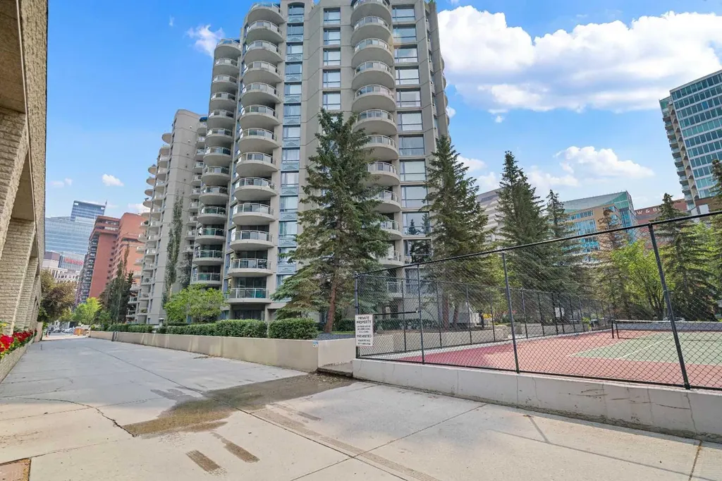 804 3 Avenue SW Calgary AB T2P0G9