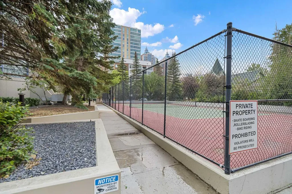 804 3 Avenue SW Calgary AB T2P0G9