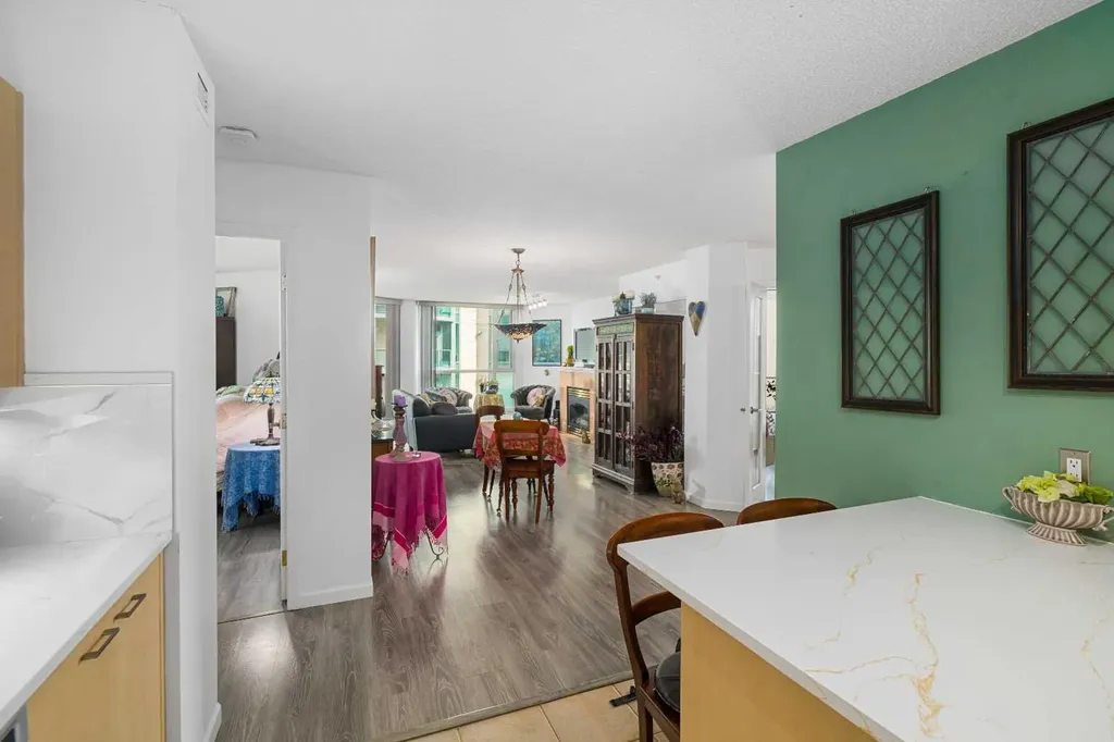 804 3 Avenue SW Calgary AB T2P0G9