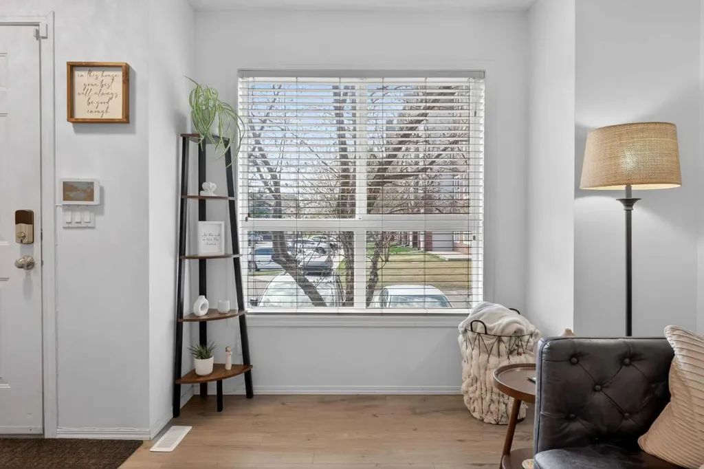 32 Erin Woods Court SE Calgary AB T2B 3V6
