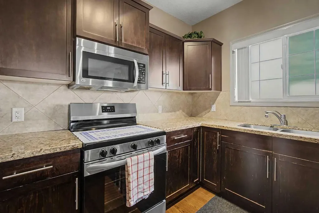 263 Macewan Road Edmonton AB T6W 0C4