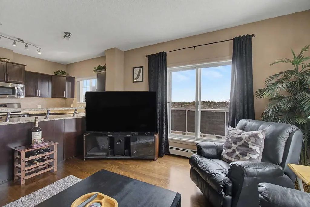 263 Macewan Road Edmonton AB T6W 0C4
