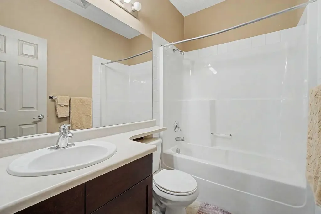263 Macewan Road Edmonton AB T6W 0C4