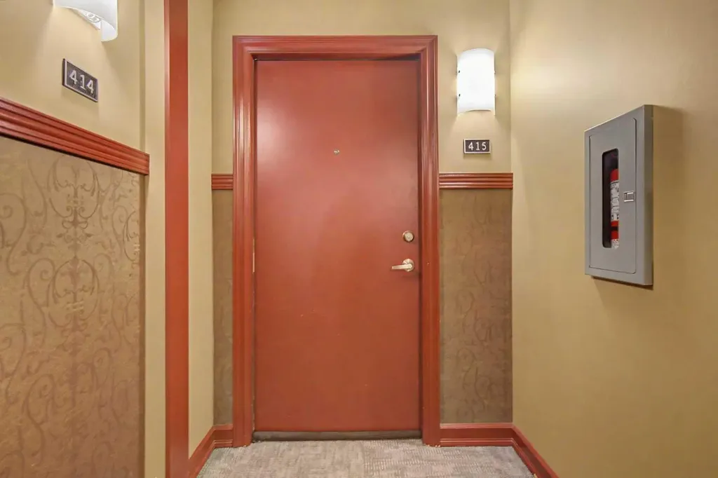 263 Macewan Road Edmonton AB T6W 0C4