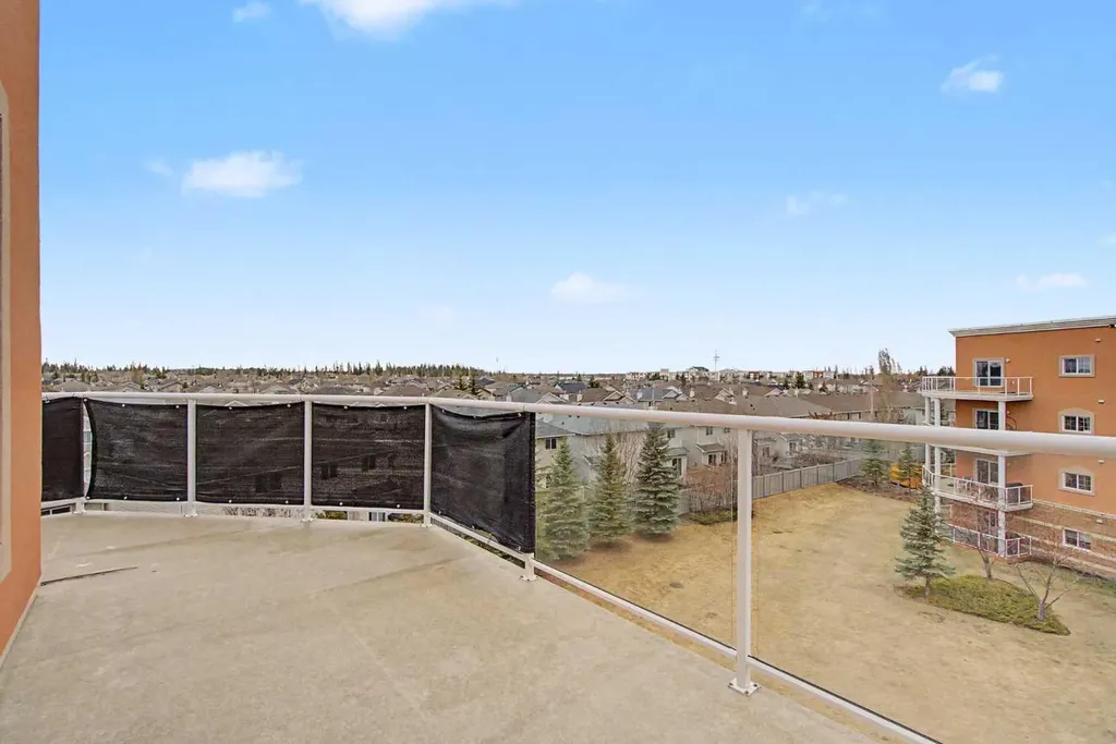 263 Macewan Road Edmonton AB T6W 0C4