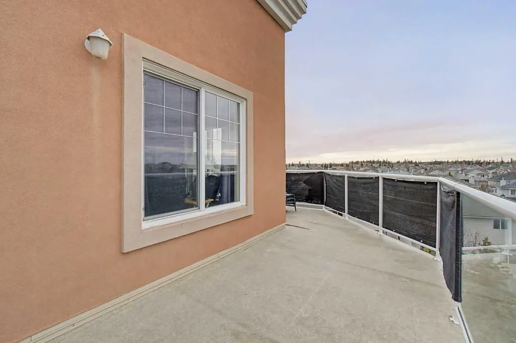 263 Macewan Road Edmonton AB T6W 0C4
