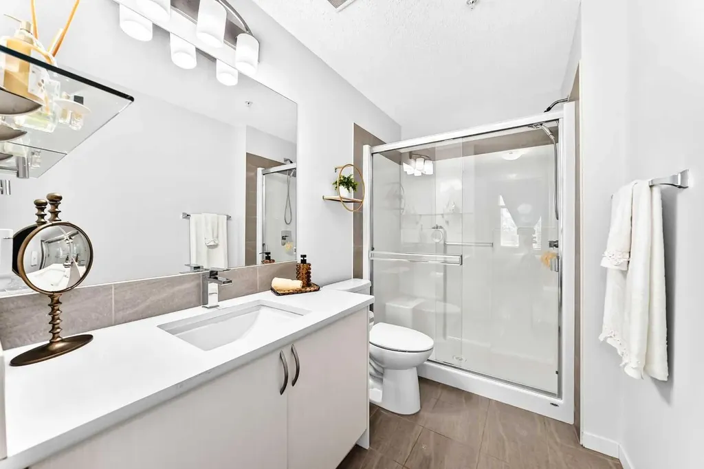 6603 New Brighton Avenue SE Calgary AB T2Z 5E5