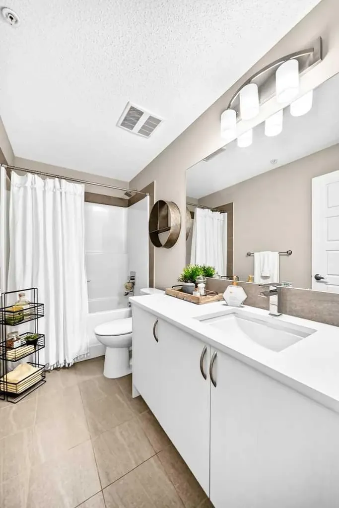 6603 New Brighton Avenue SE Calgary AB T2Z 5E5