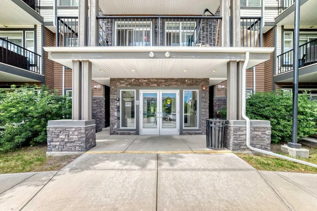 6603 New Brighton Avenue SE Calgary AB T2Z 5E5