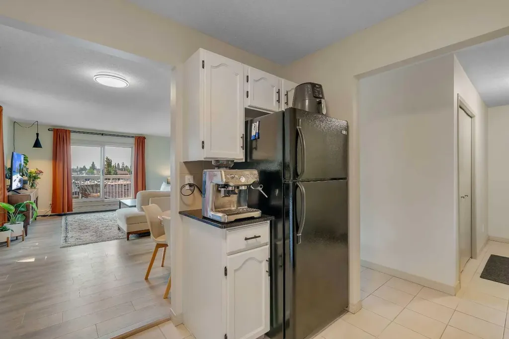 2211 29 Street SW Calgary AB T3E 2K1