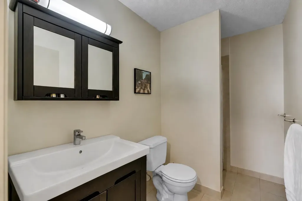 2211 29 Street SW Calgary AB T3E 2K1