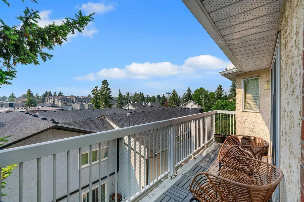 2211 29 Street SW Calgary AB T3E 2K1