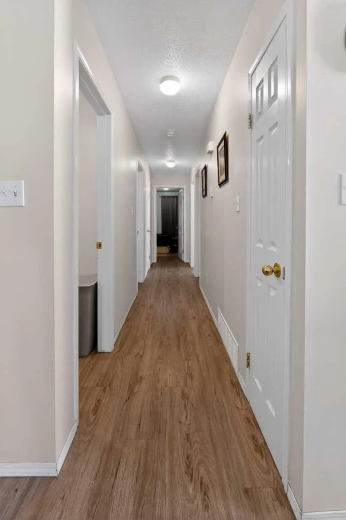 9214 94a Avenue Grande Prairie AB T8V6W5