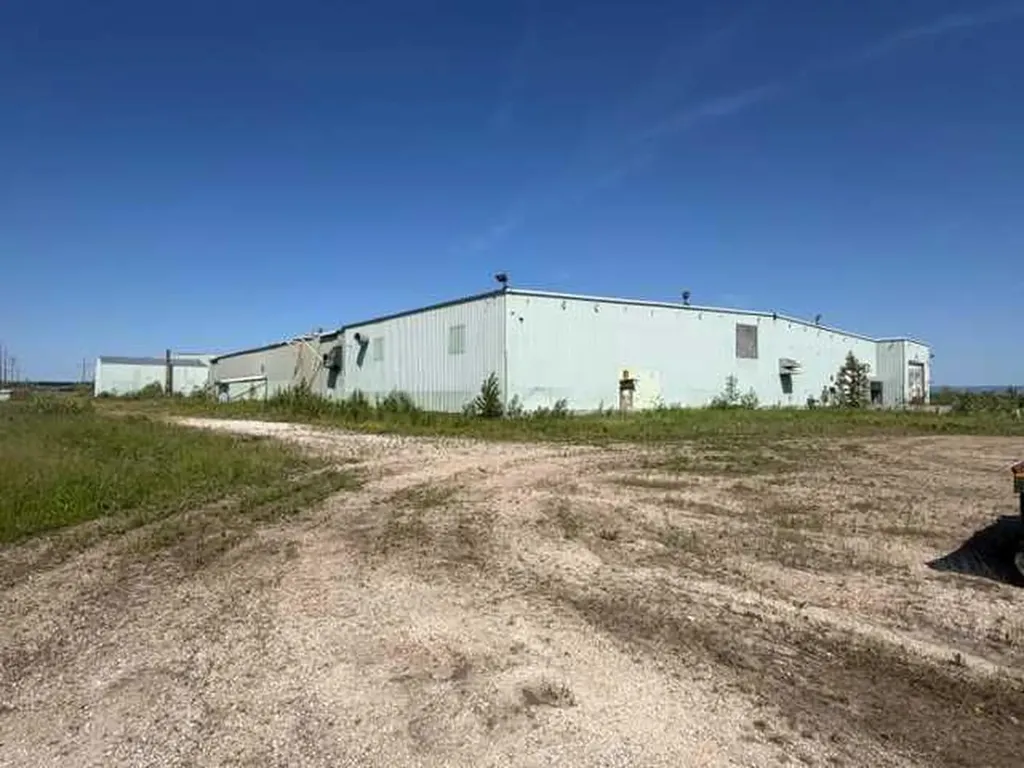44070 West Mitsue Industrial Road Slave Lake AB T0G 2A0