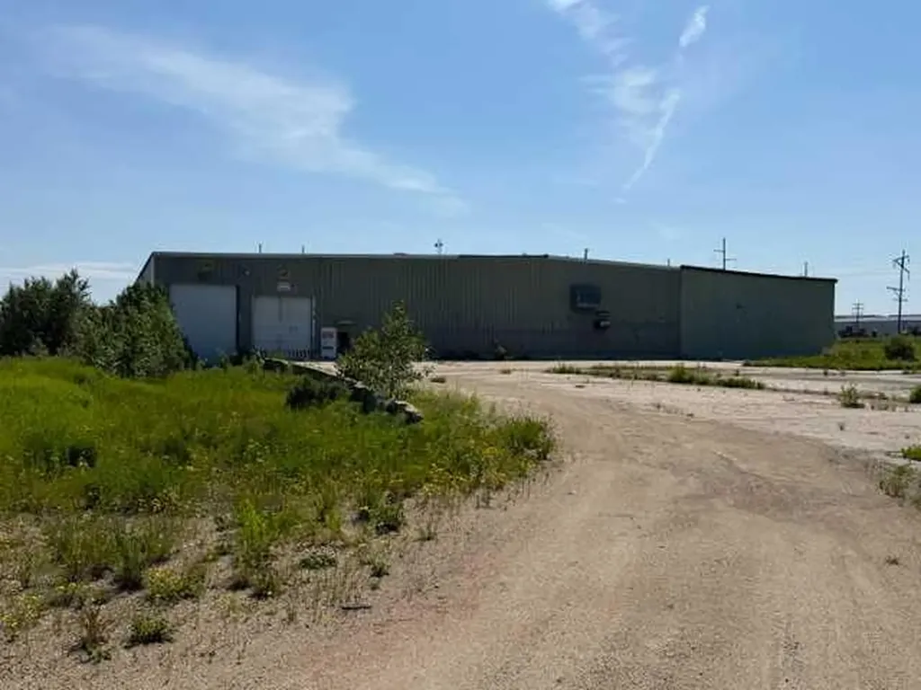 44070 West Mitsue Industrial Road Slave Lake AB T0G 2A0