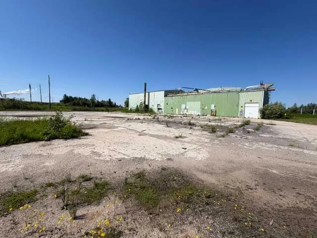 44070 West Mitsue Industrial Road Slave Lake AB T0G 2A0