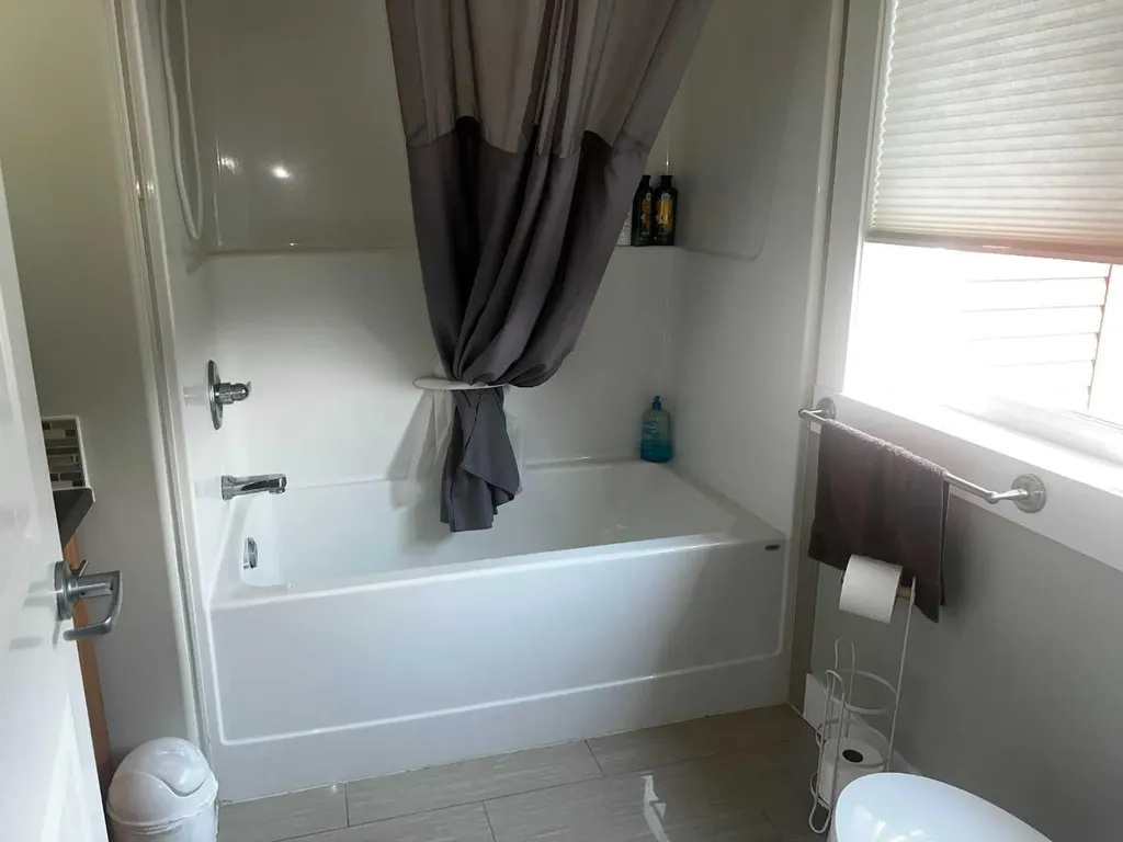 140 Fontaine Fort Mcmurray AB T9H0C9