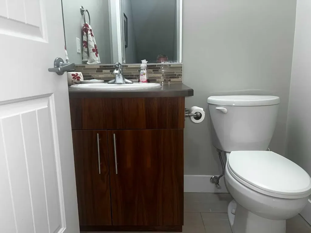 140 Fontaine Fort Mcmurray AB T9H0C9
