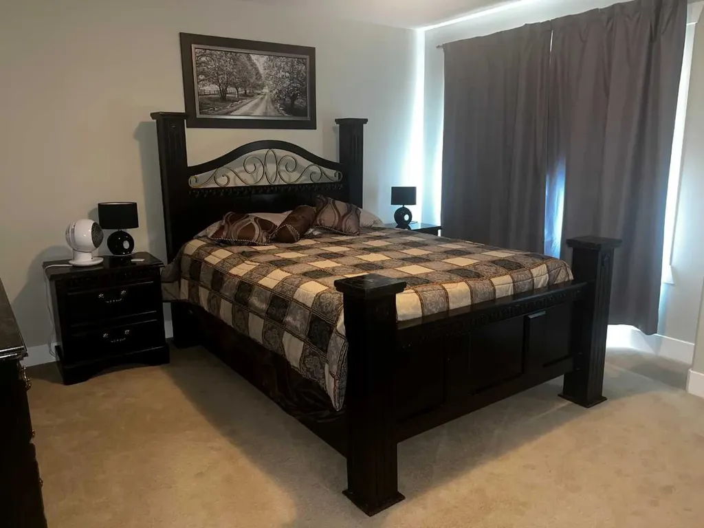 140 Fontaine Fort Mcmurray AB T9H0C9