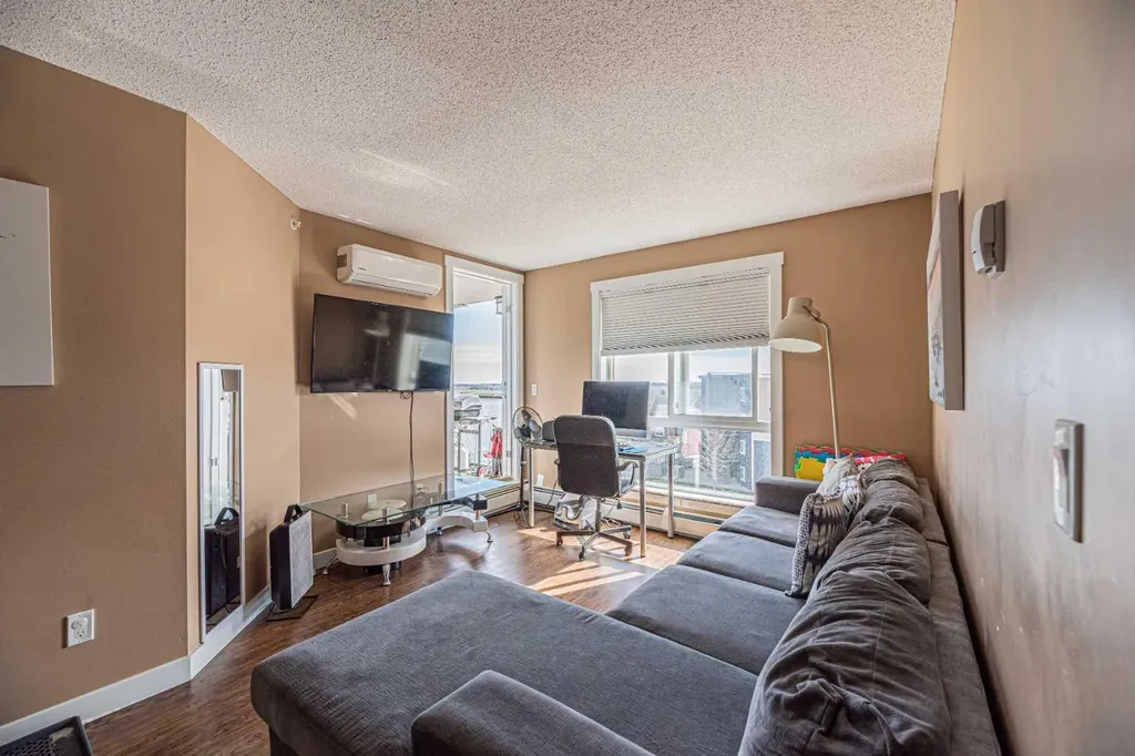 10 Kincora Glen Park NW Calgary AB T3R 1K1