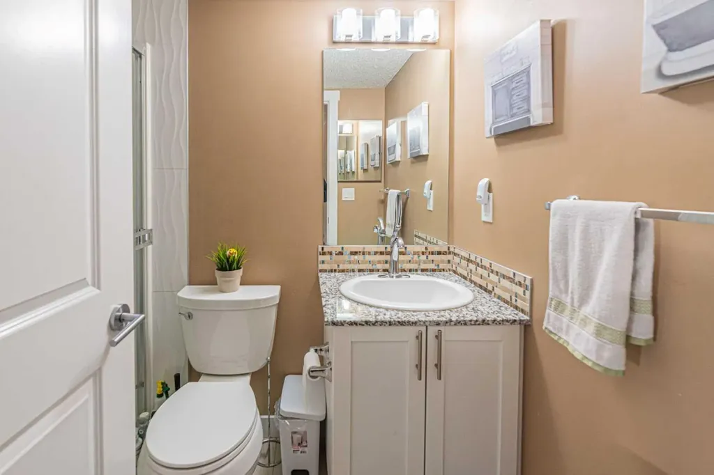 10 Kincora Glen Park NW Calgary AB T3R 1K1