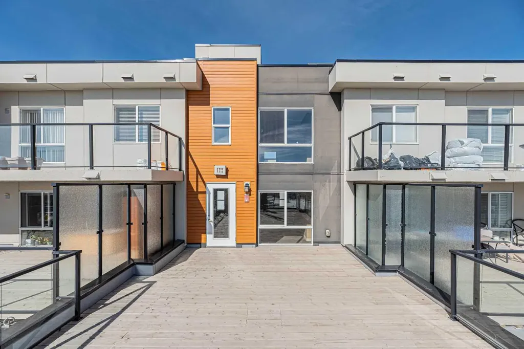 10 Kincora Glen Park NW Calgary AB T3R 1K1