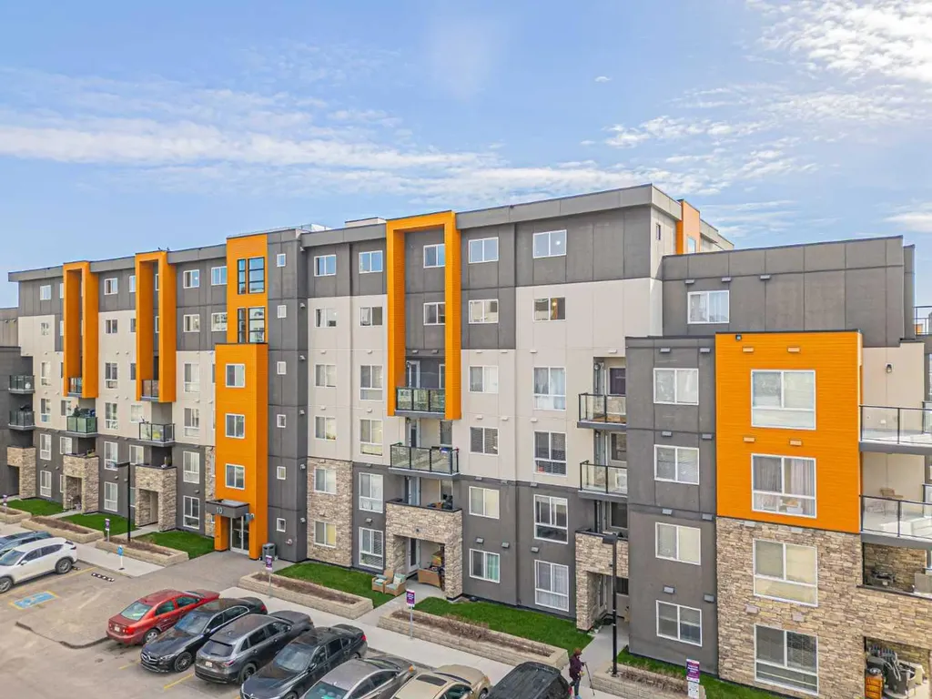 10 Kincora Glen Park NW Calgary AB T3R 1K1