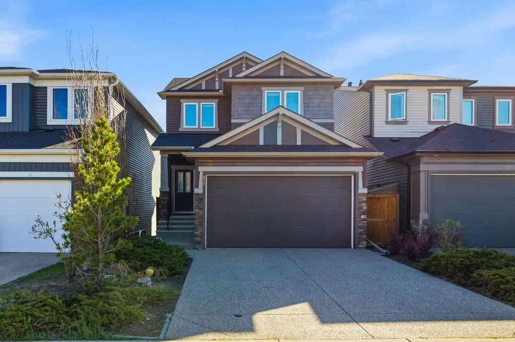 11 Evanscrest Way NW Calgary AB T3P0R4