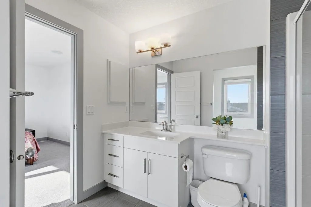 11 Evanscrest Way NW Calgary AB T3P0R4
