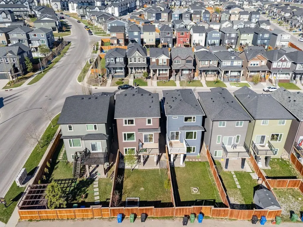 11 Evanscrest Way NW Calgary AB T3P0R4