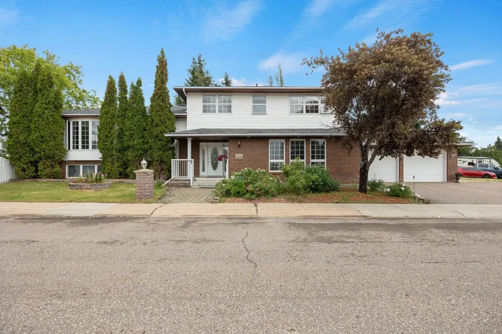 104 Dundas Road Fort Mcmurray AB T9K 1E3