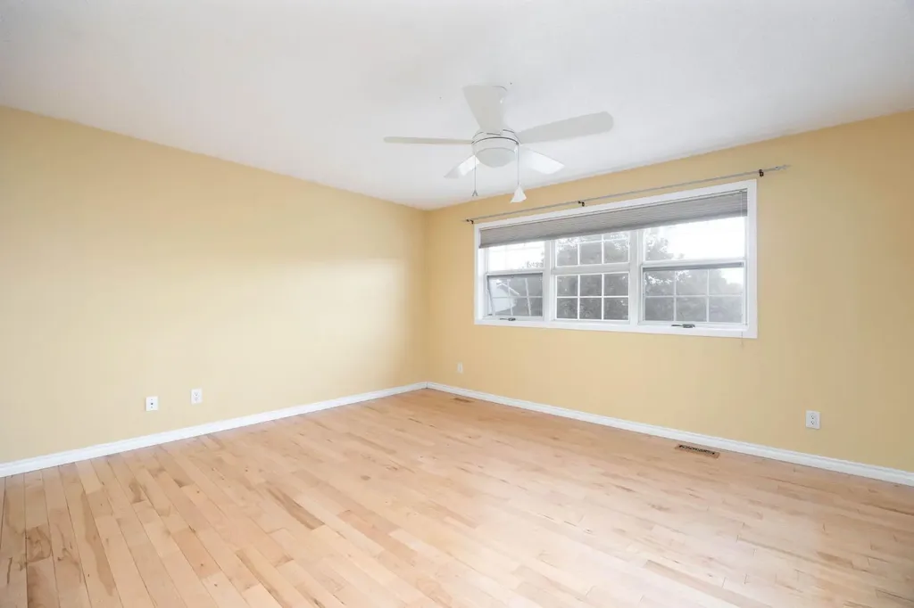 104 Dundas Road Fort Mcmurray AB T9K 1E3