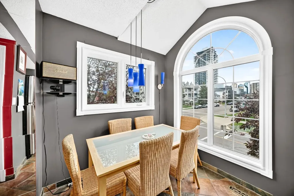 1607 11 Avenue SW Calgary AB t3c0n3