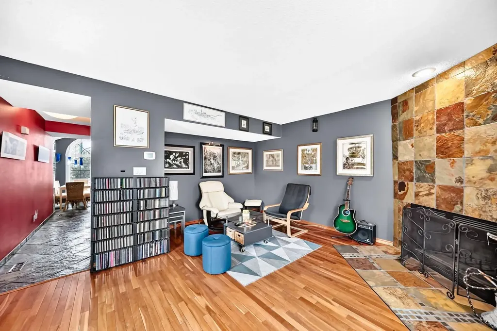 1607 11 Avenue SW Calgary AB t3c0n3