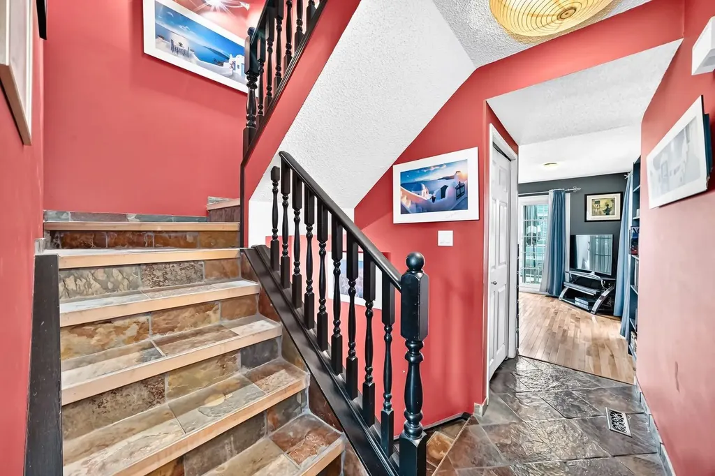 1607 11 Avenue SW Calgary AB t3c0n3
