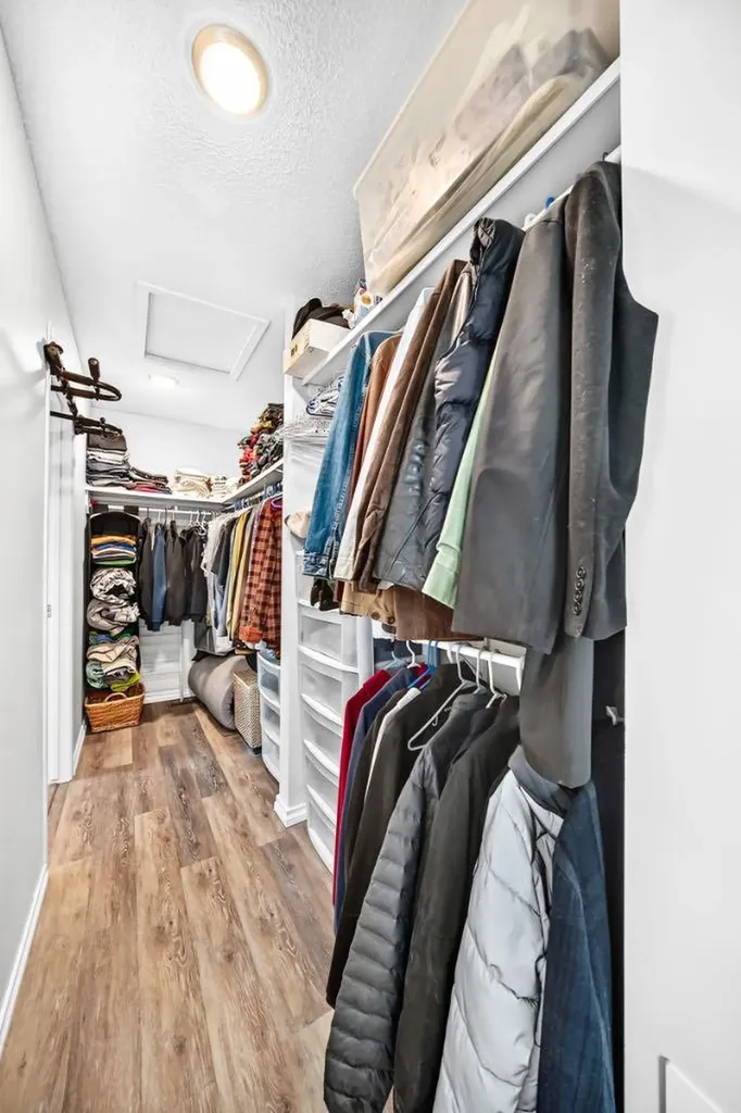 1607 11 Avenue SW Calgary AB t3c0n3