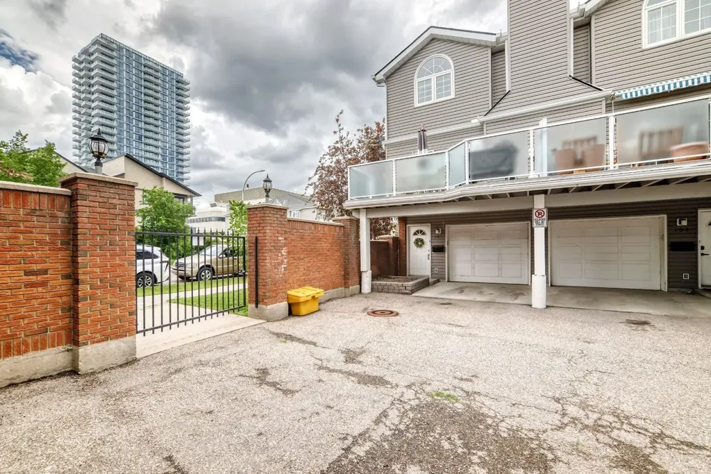 1607 11 Avenue SW Calgary AB t3c0n3