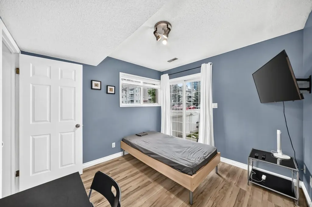 1607 11 Avenue SW Calgary AB t3c0n3