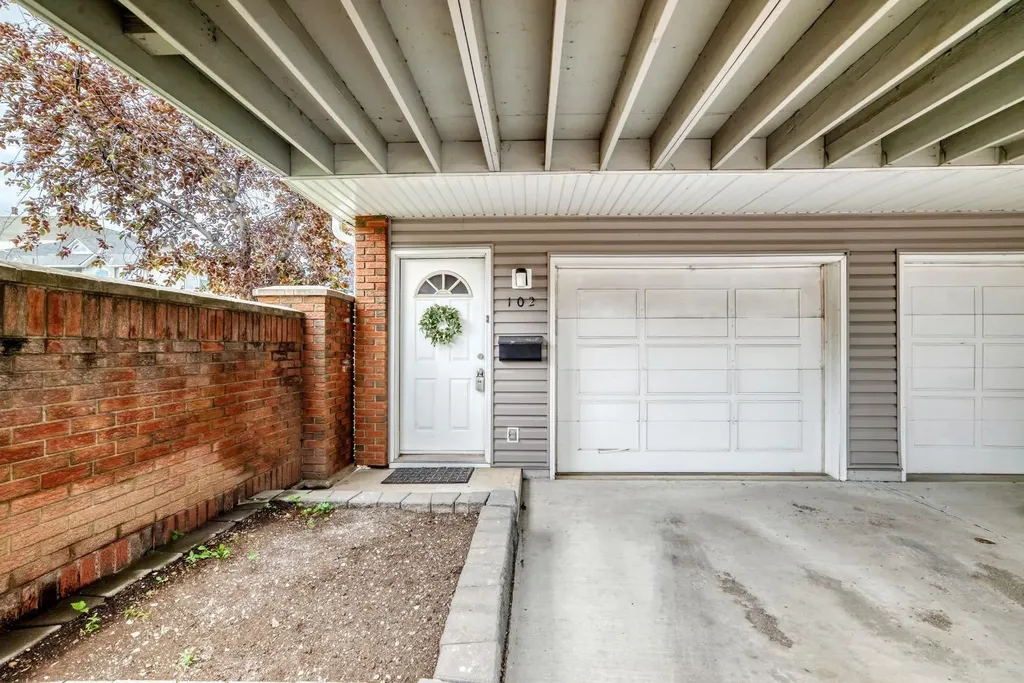 1607 11 Avenue SW Calgary AB t3c0n3