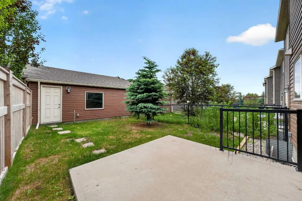 721 Nolan Hill Boulevard NW Calgary AB T3R 0V9