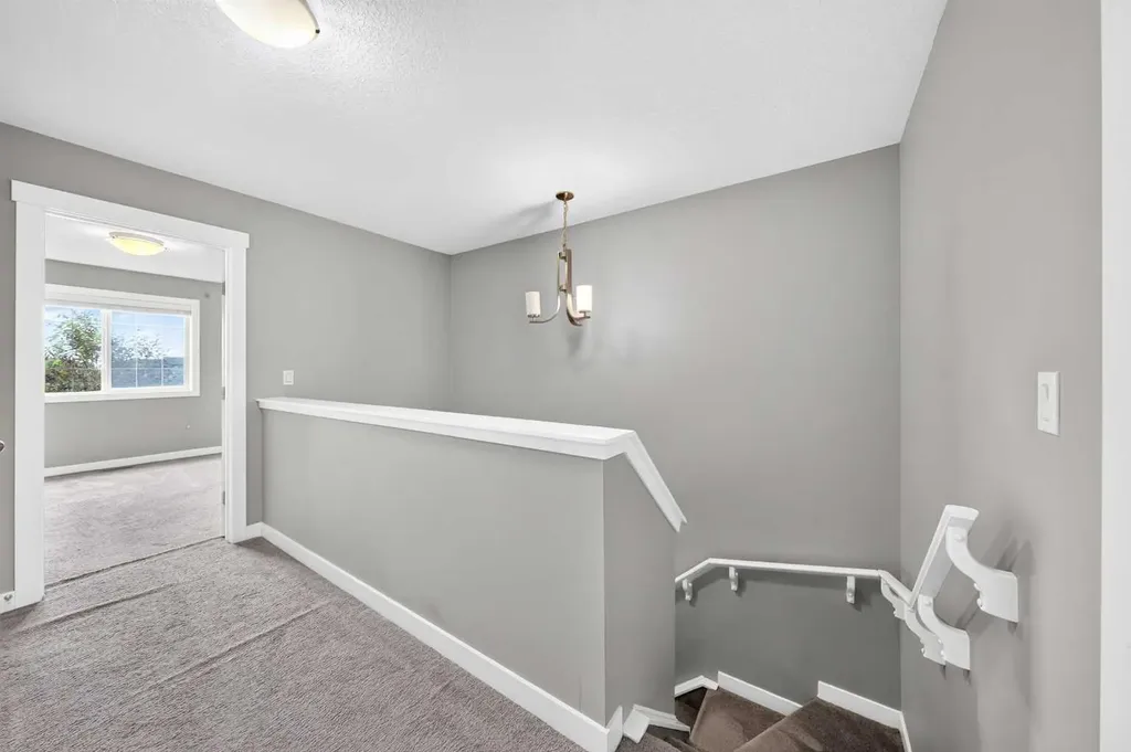 721 Nolan Hill Boulevard NW Calgary AB T3R 0V9