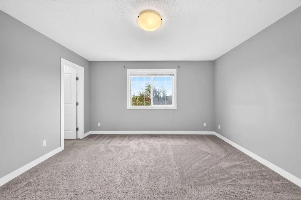 721 Nolan Hill Boulevard NW Calgary AB T3R 0V9