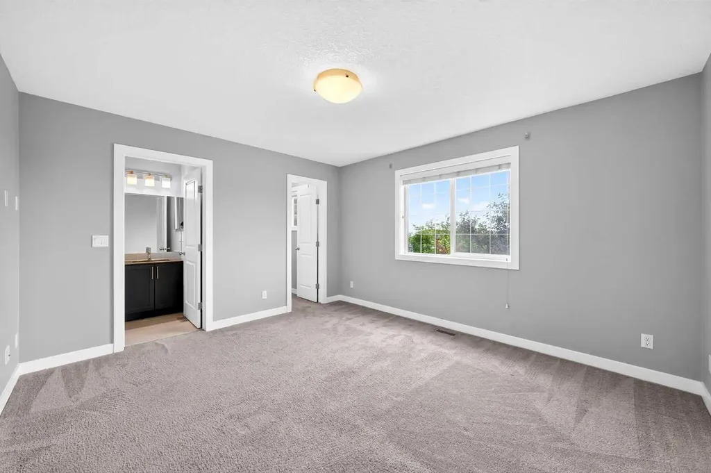 721 Nolan Hill Boulevard NW Calgary AB T3R 0V9