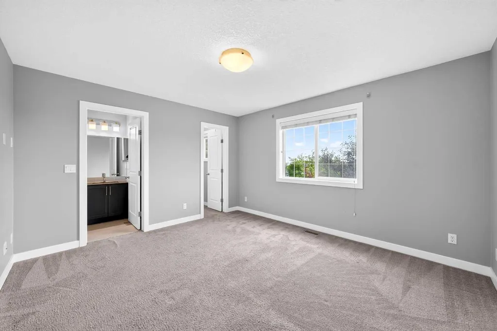721 Nolan Hill Boulevard NW Calgary AB T3R 0V9