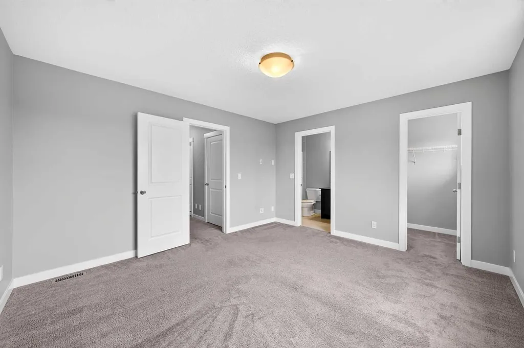 721 Nolan Hill Boulevard NW Calgary AB T3R 0V9