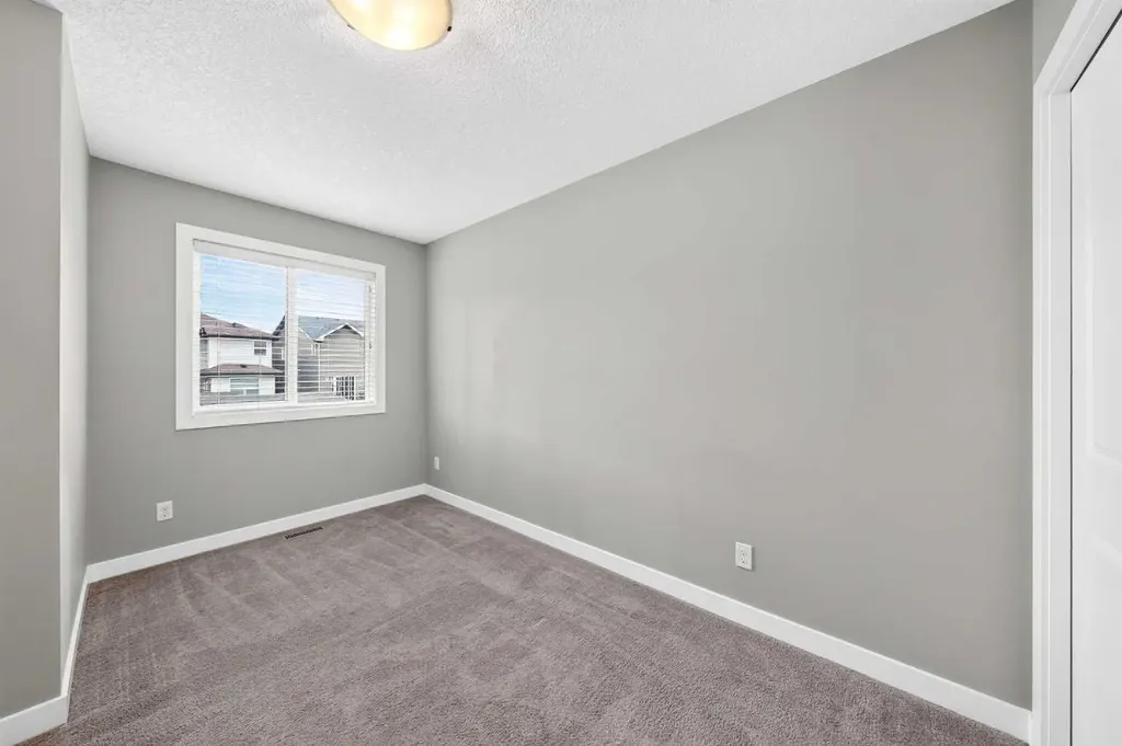 721 Nolan Hill Boulevard NW Calgary AB T3R 0V9