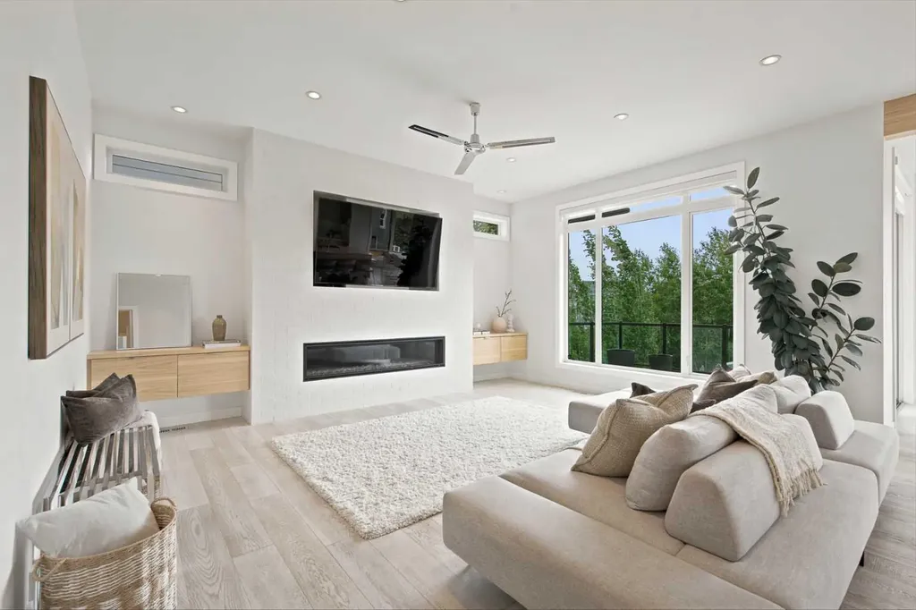 137 West Grove Point SW Calgary AB T3H 0X6