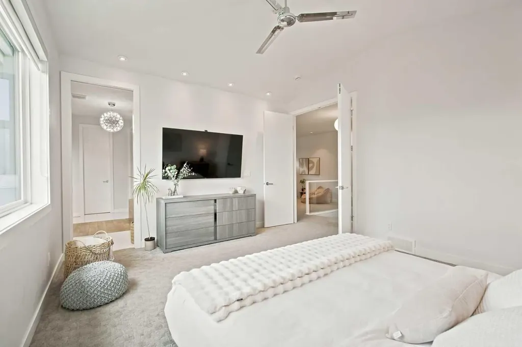 137 West Grove Point SW Calgary AB T3H 0X6