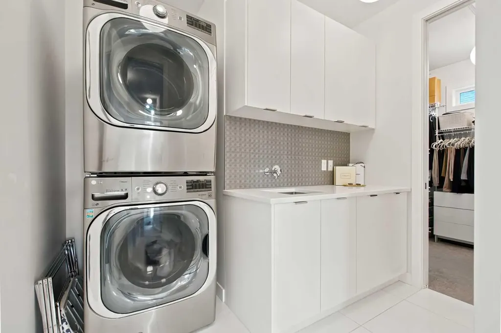 137 West Grove Point SW Calgary AB T3H 0X6